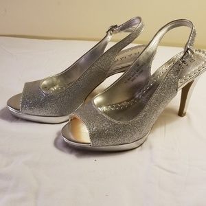 Ladies shoes